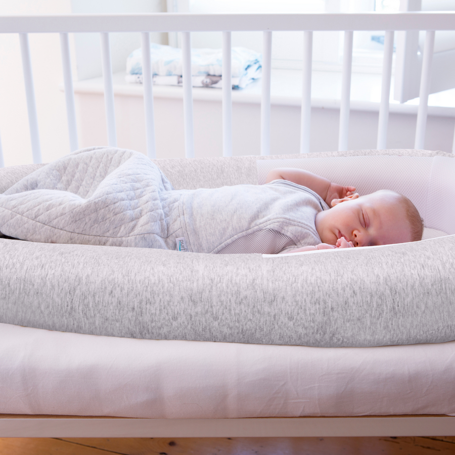 Purflo® Sleep Tight kūdikio lovytė - su pilku apvadu